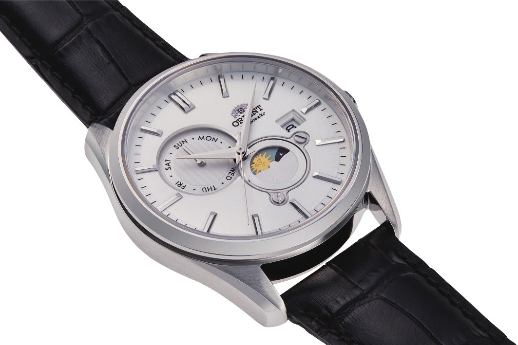 ORIENT RA-AK0310S Contemporary Automatic Gents Leather Strap Watch