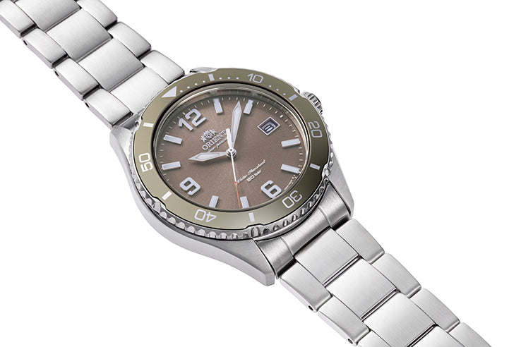 ORIENT RA-WJ0004Y Quartz Sports Watch, Metal Strap - 39.9mm