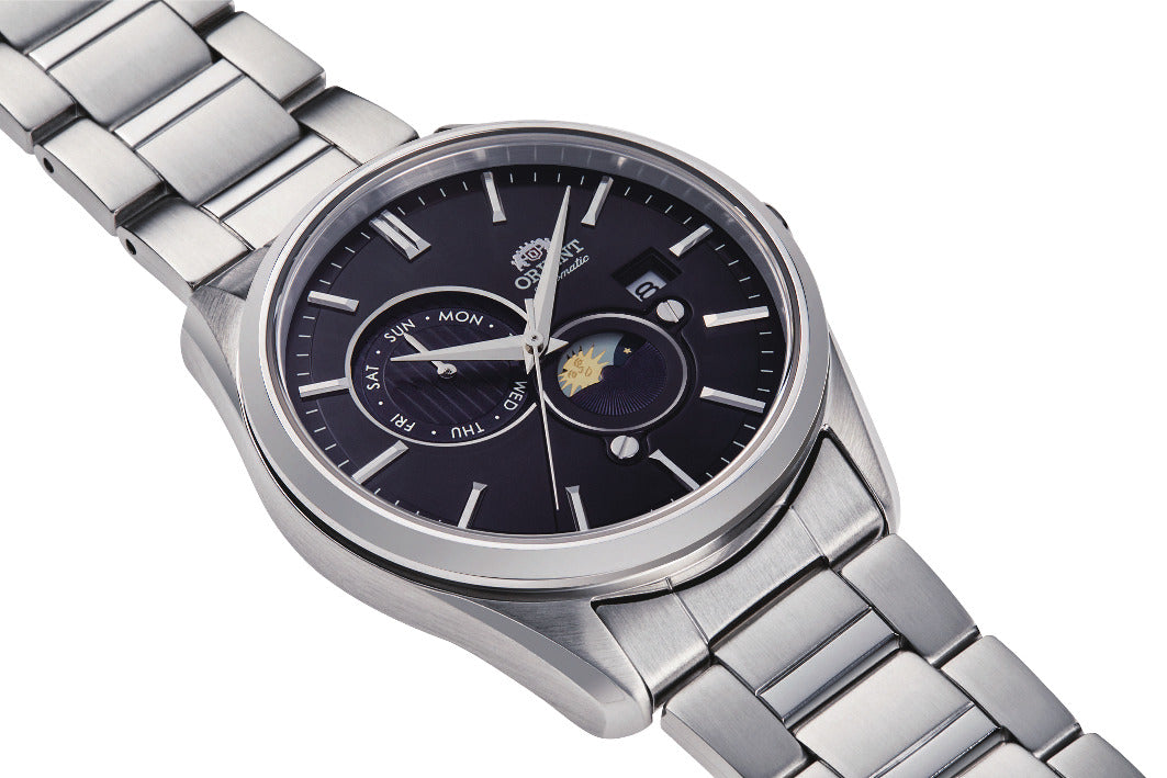 ORIENT RA-AK0307B Contemporary Automatic Gents Metal Bracelet Strap Watch