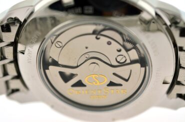 ORIENT STAR SDE00001 White Dial Two Tone Gold and Silver Stainless Steel Bracelet Automatic Men’s Watch