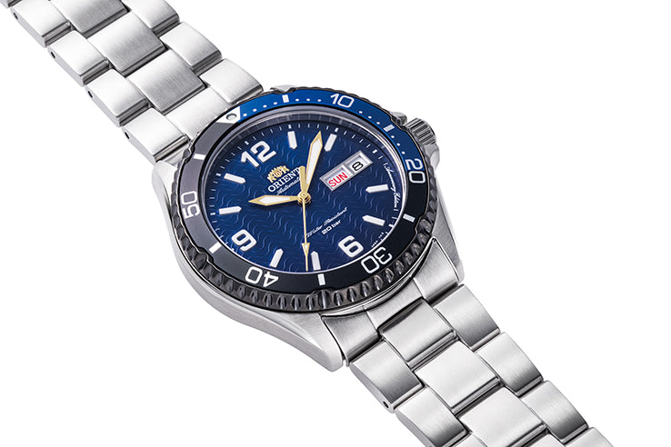 ORIENT RA-AA0822L Limited Edition Diver Sports Automatic Gents Metal Bracelet Strap Watch