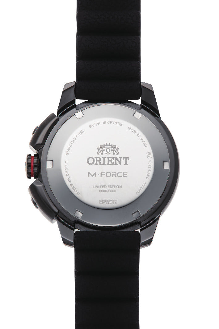 ساعة ORIENT RA-AC0L09R M-FORCE الرياضية الأوتوماتيكية للرجال بسوار من السيليكون